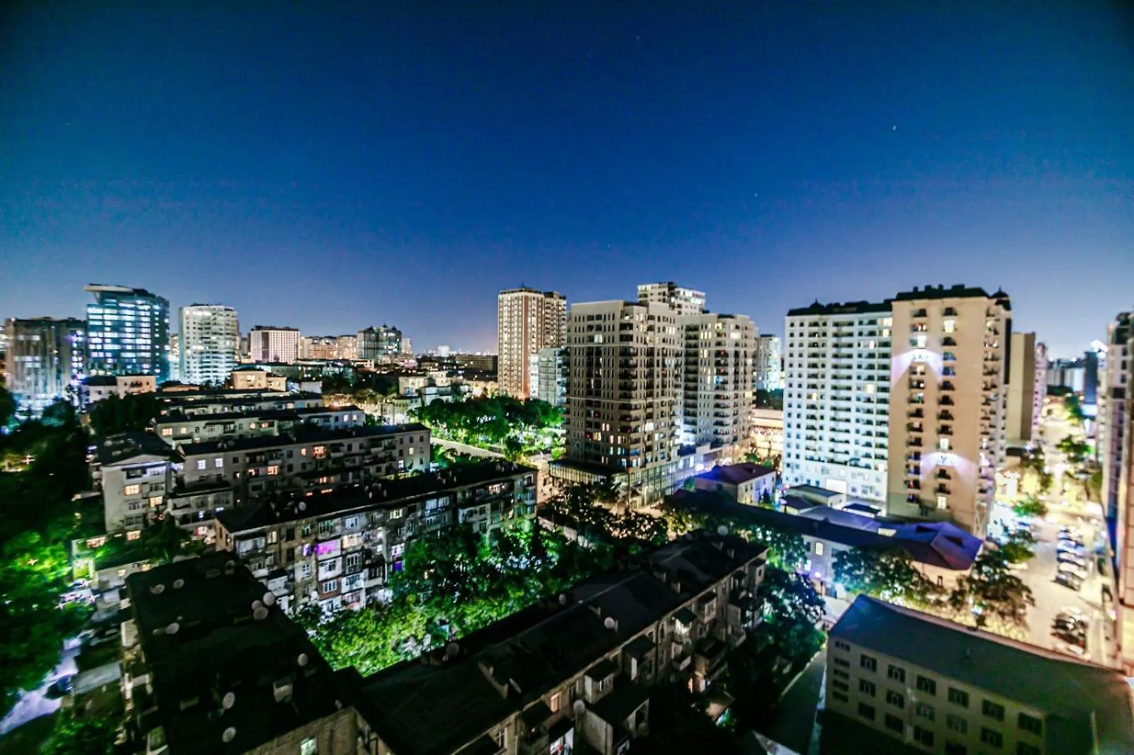 Delux Apartment In Street Rasid Behbudov Baku