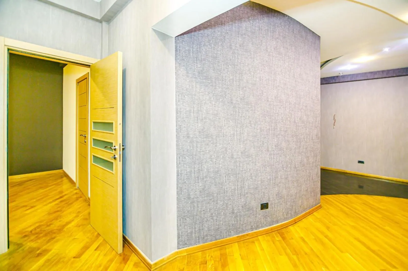 Delux Apartment In Street Rasid Behbudov Baku