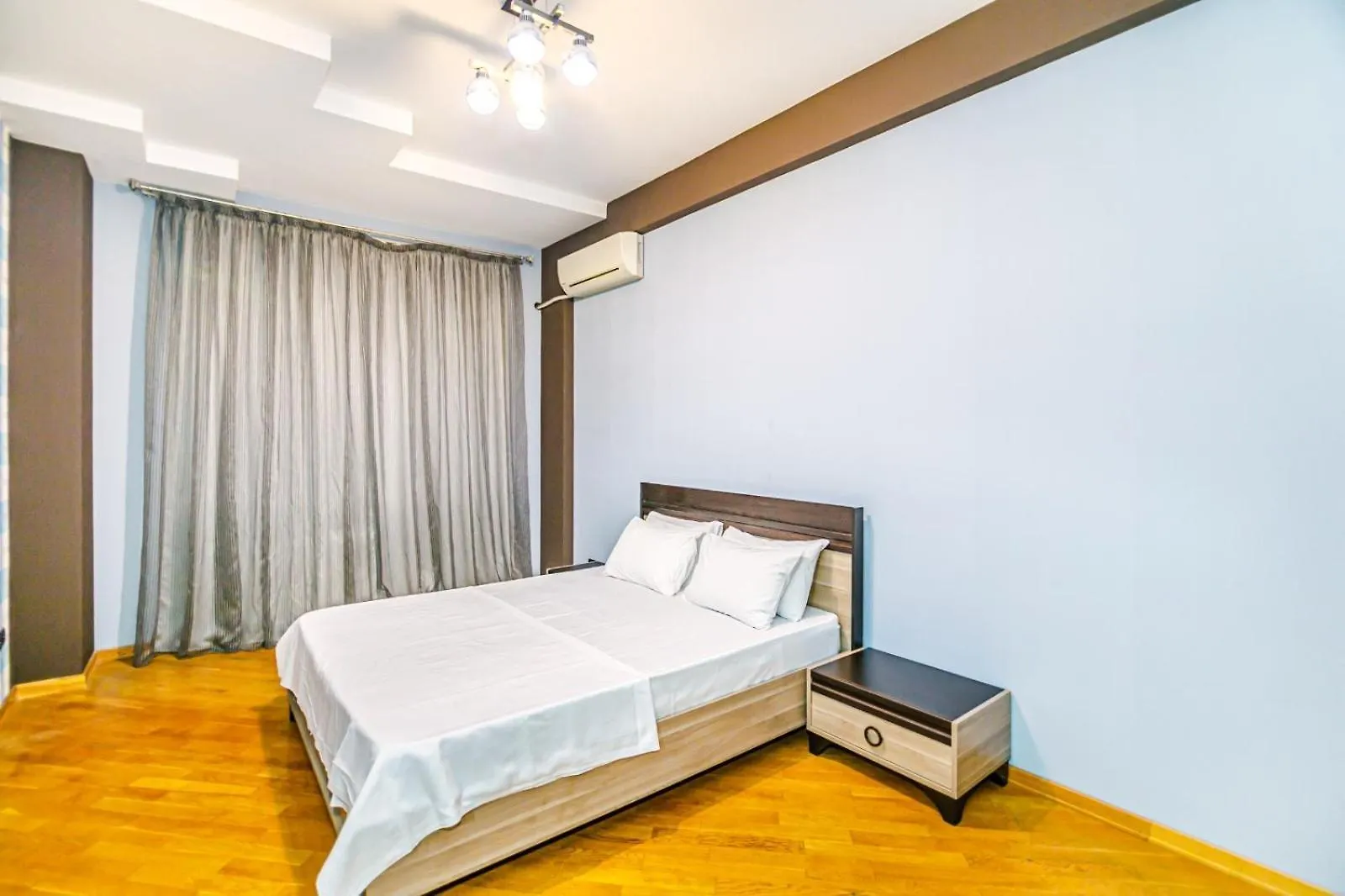 Delux Apartment In Street Rasid Behbudov Baku Azerbeijão
